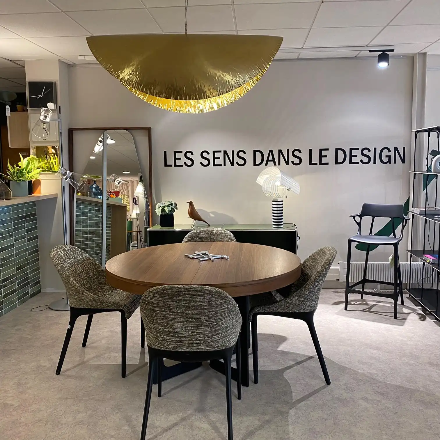 showroom-4